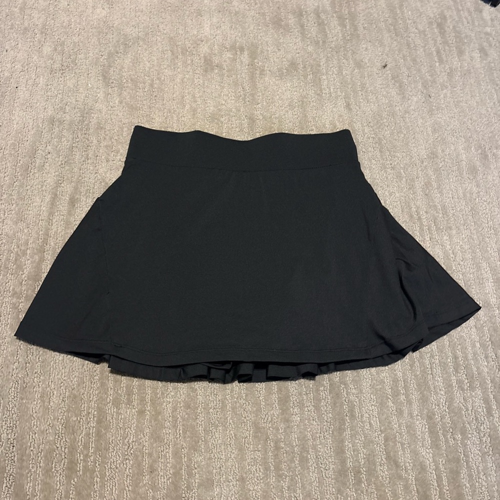 Women's Black Active Skirt with Flared Silhouette